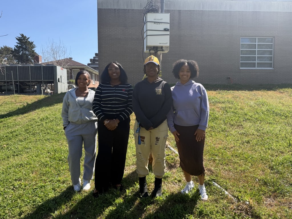 Brown University and Tougaloo College install air quality monitoring station in Jackson