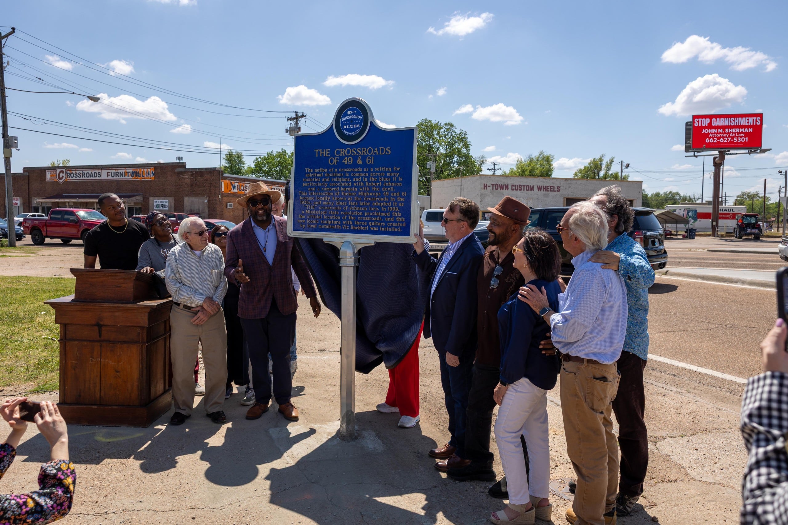 Mississippi Blues Trail marker unveiled at iconic Crossroads in Clarksdale