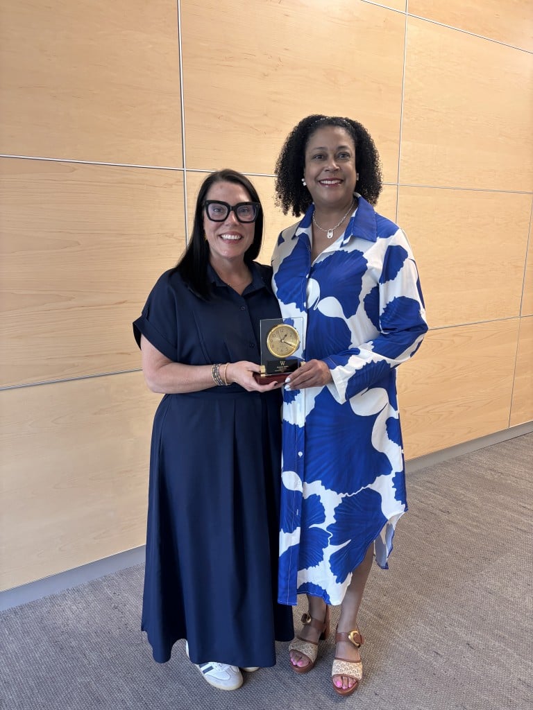 Kimberly Griffin wins Alumni Achievement Award from MS University for Women