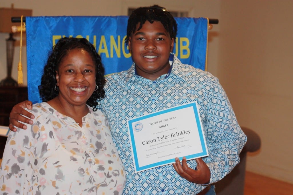 Teen pilot Cason Brinkley awarded scholarship to attend Tuskegee