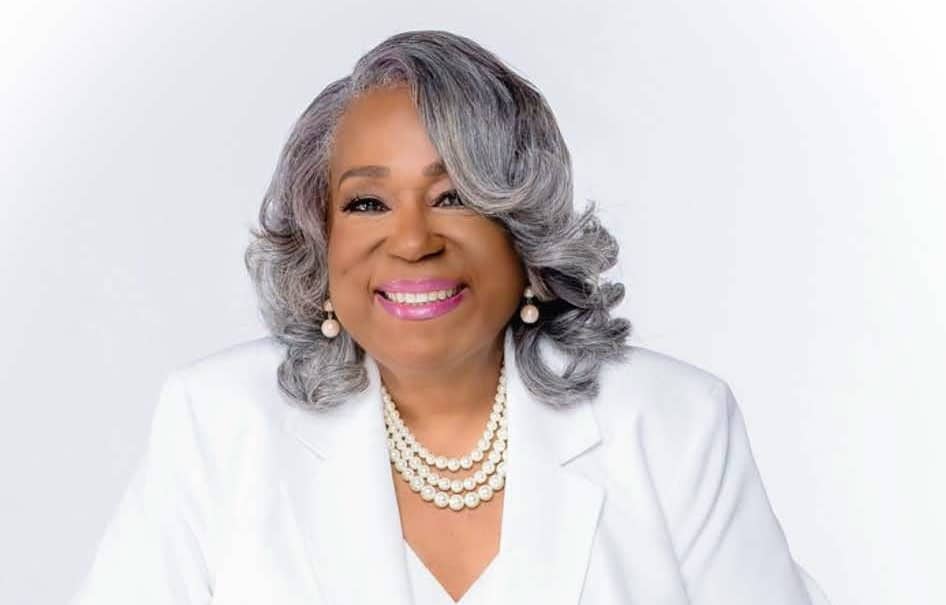 Mitzi Dease Paige elected International Secretary of AKA