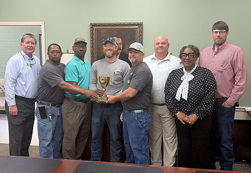 Atmos Energy celebrates National 811 Day with Gold Cup of Safe Digging awards